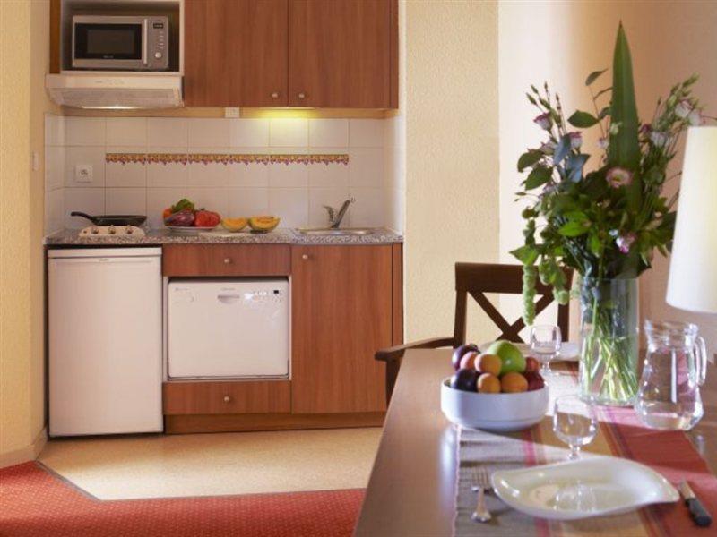 Citadines Centre Meriadeck Bordeaux Zewnętrze zdjęcie